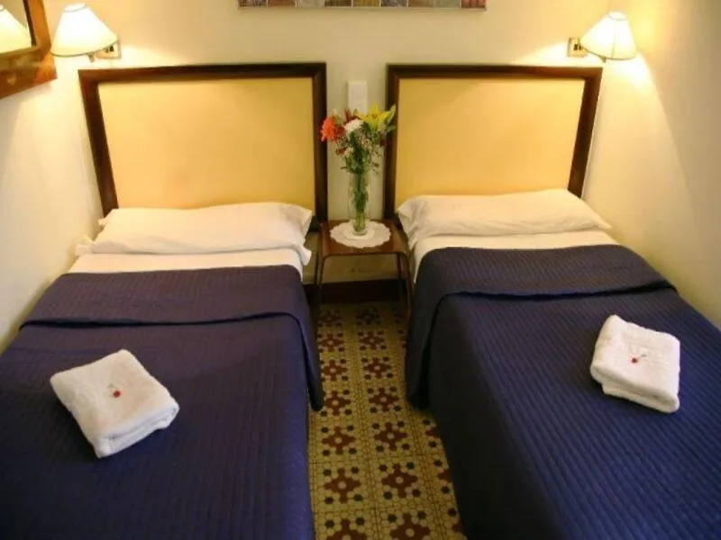 Nuevo Suizo Bed & Breakfast Seville