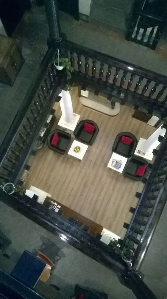 Nuevo Suizo Bed & Breakfast Seville