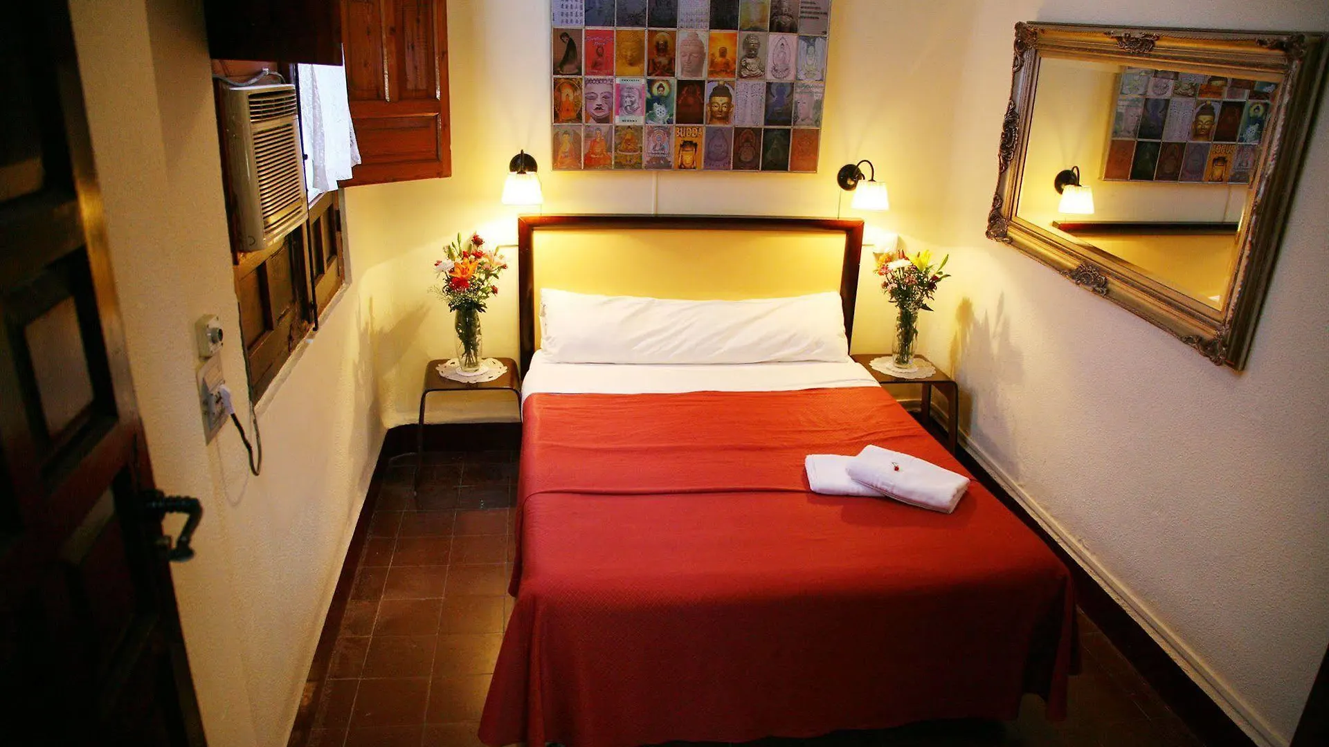 Nuevo Suizo Bed & Breakfast Seville Spain