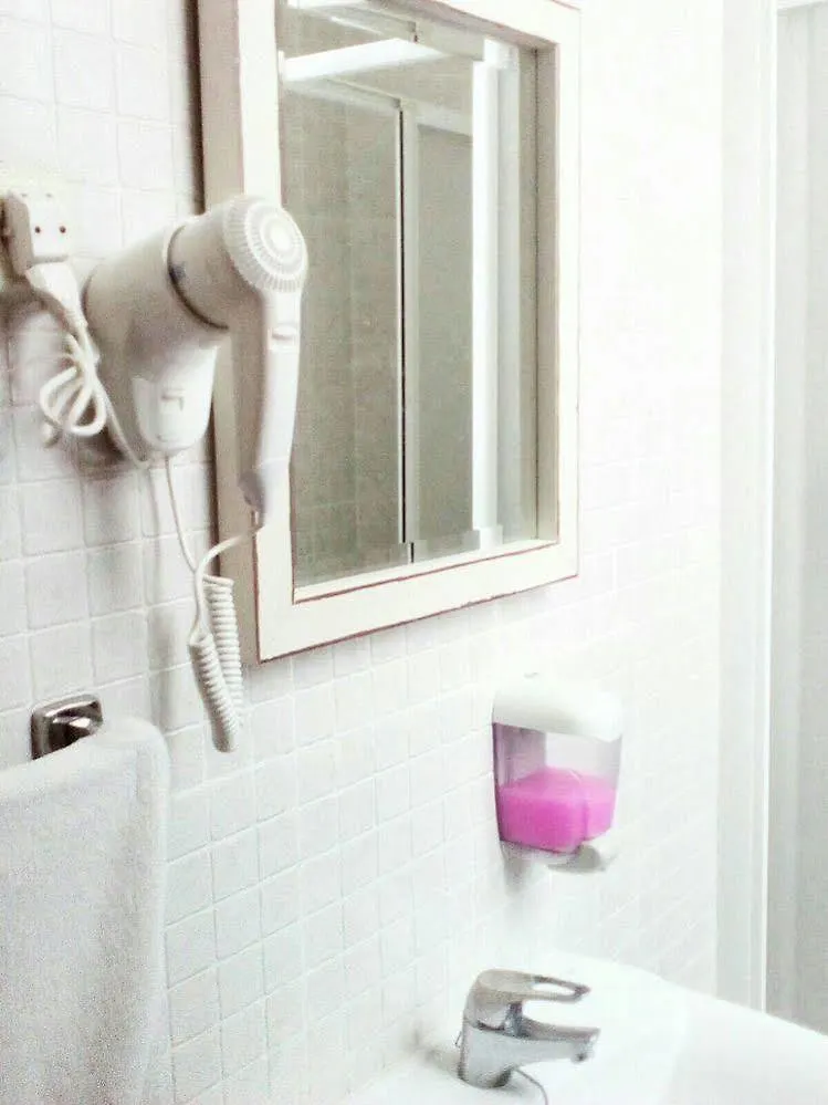 Nuevo Suizo Bed & Breakfast Seville